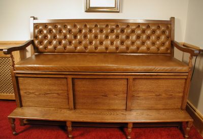 Oak Billiard Settle