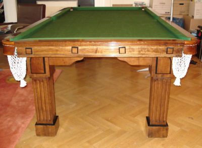 (M568) Half-size Hamilton Billiards Fabio Maple Diner