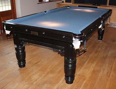 (M698)  8ft Table with Turned Leg in Oak