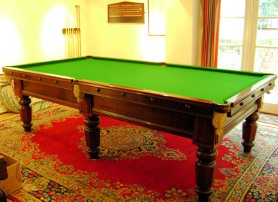 (M777) 9ft Burroughes & Watts Mahogany table