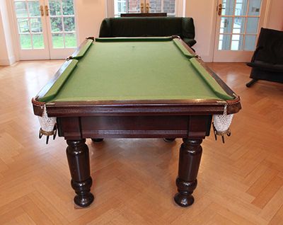 (M919) 7 ft Mahogany Turned Leg Pool Table