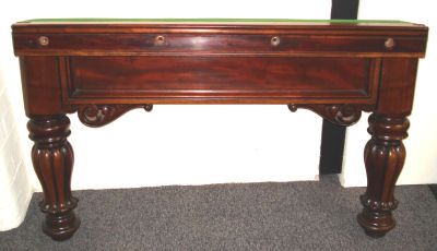 (M595) 9ft Noval Mahogany Tulip Leg Table