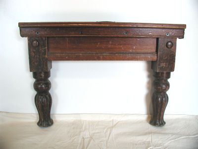 (M621) 7ft Mahogany Table