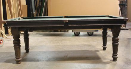 (M1065) 6 ft Oak Riley Snooker Diner