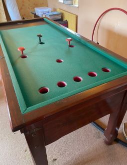 (M1286) Mahogany Square Leg Bar Billiard Table