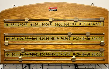 (SB338) 4 Player Oak Snooker Scoreer
