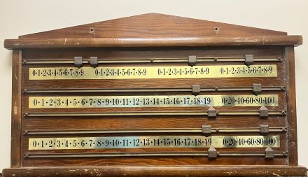 (SB346) 4 Player Oak Used Scoreboard