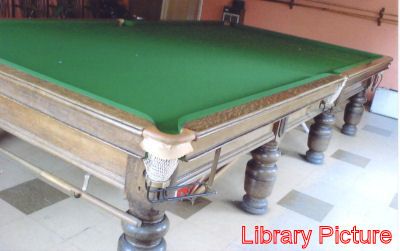 (M559) F/s Oak Snooker/Billiard Table by Riley