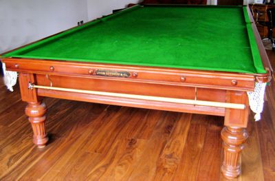 (M725) F/S John Bennett Mahogany Snooker Table