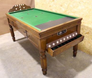 (M1005) Oak Bar Billiard Table