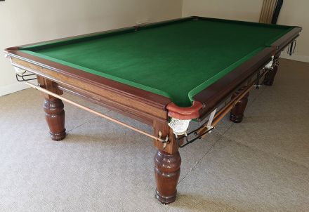 (M1175) 10 ft Mahogany Turned Leg Snooker Table