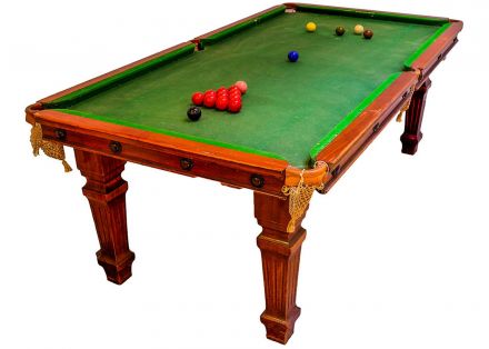 POOL DINING TABLE