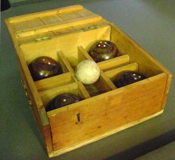 (MIS22) Set of Bowls - boxed