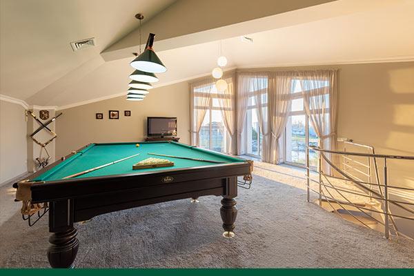 How to choose the right size pool table