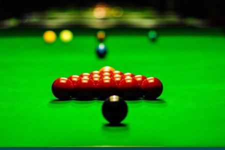 What are the Best Accessories for Your Snooker Table?